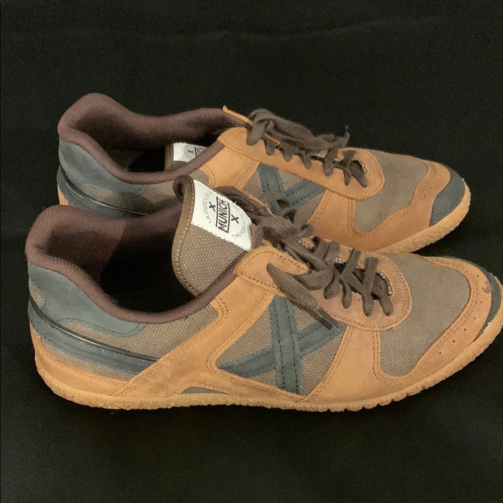 Munich Sneakers with Suede and Mesh